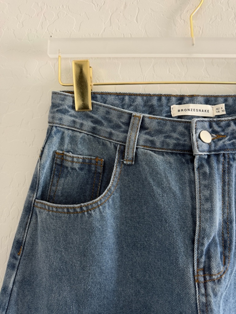 NEW Horseshoe Denim Light Blue Jeans Size XS - Picture 10 of 15